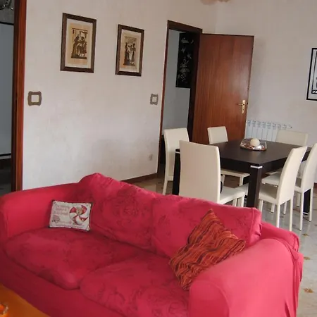 Sweet Apartment *