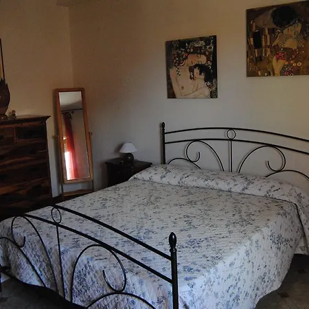 Sweet Apartment *